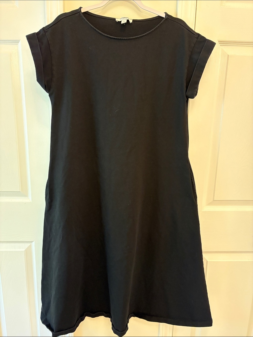 100% Cotton Ann Taylor Weekend Collection Black A-Line Dress with pockets